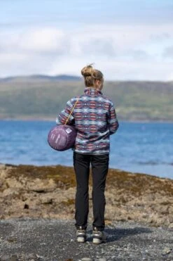 Vango Ember Single Sleeping Bag - Arctic Dusk 18 Vango Ember Single Sleeping Bag - Arctic Dusk -Kampa Camping Shop ember single arctic dusk image 7